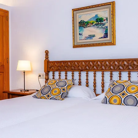 Seguinot D'alt Willa